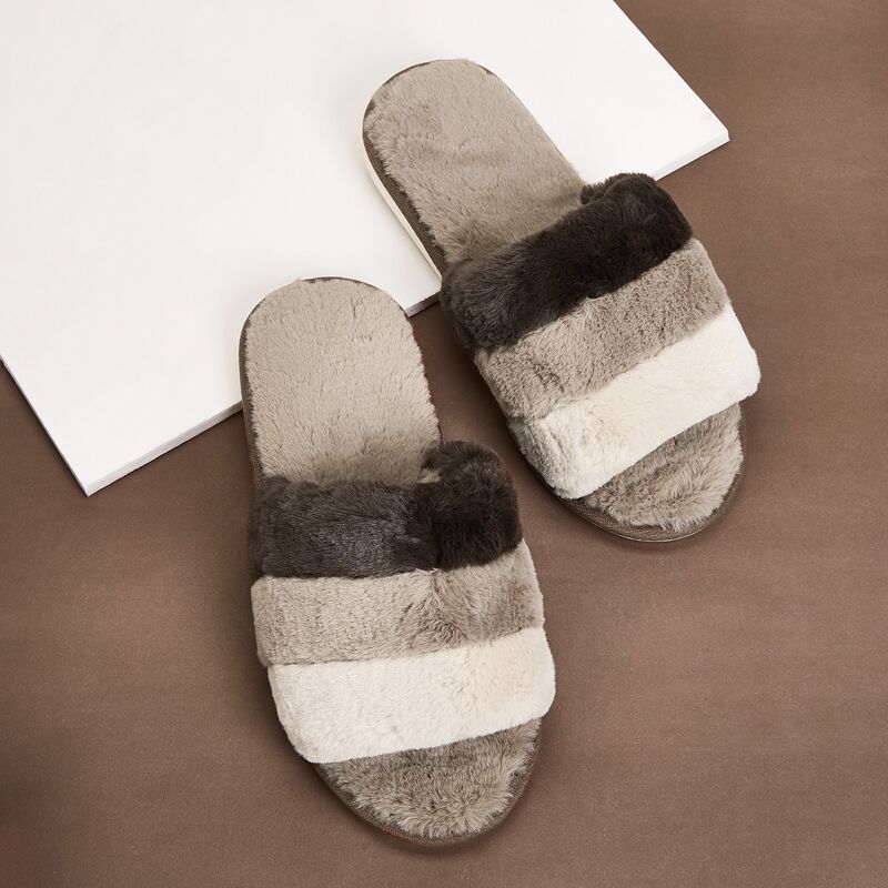 

Guys Striped Fluffy Slippers, Multicolor