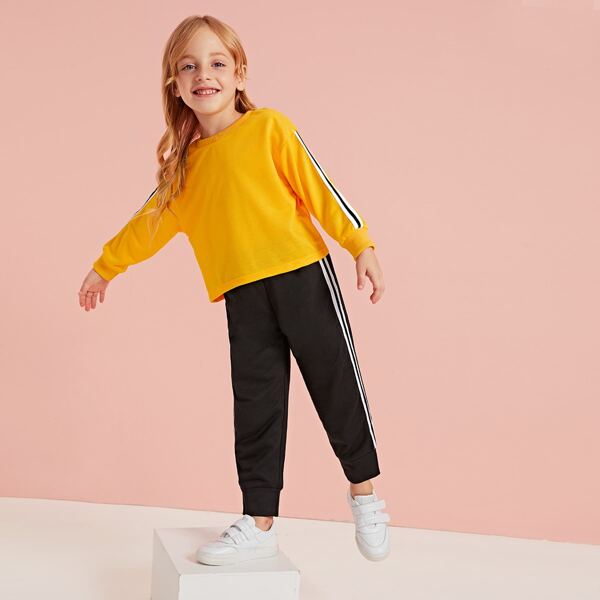 

Toddler Girls Side Stripe Sweatshirt With Sweatpants, Multicolor