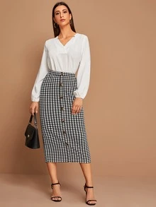 SHEIN Houndstooth Print Button Detail Pencil Skirt - Black and White - View 5