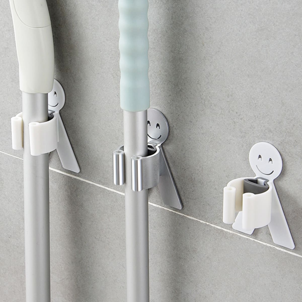 

1pc No-Punch Wall Hanging Mop Hook, Black and white