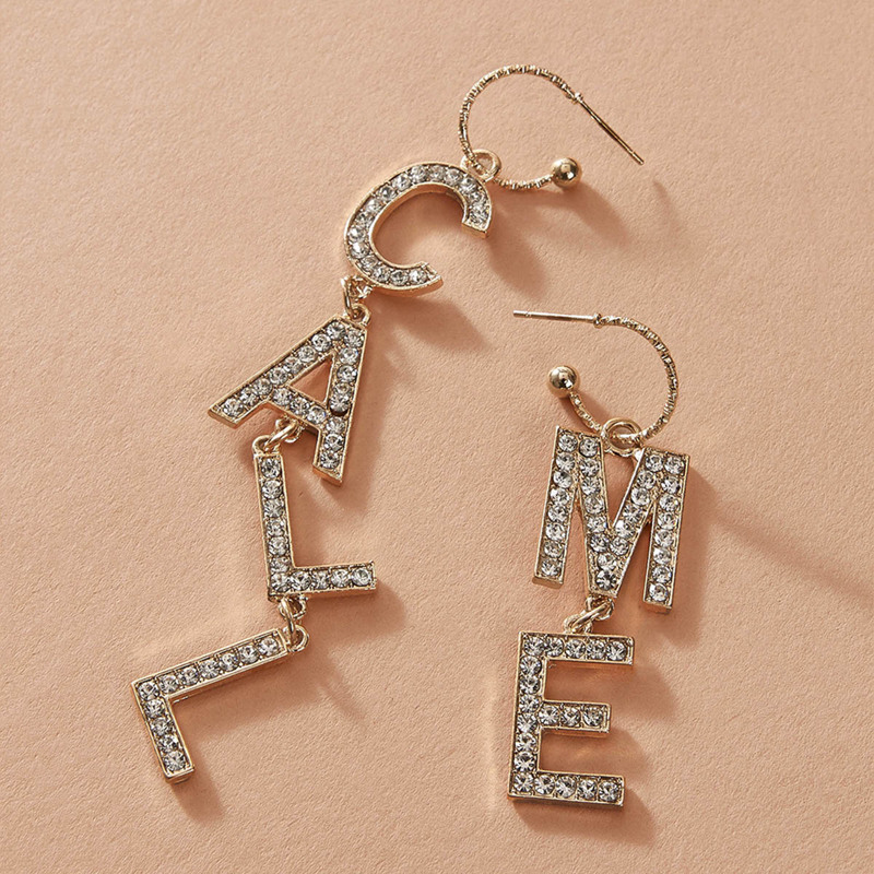 

1pair Rhinestone Engraved Letter Mismatched Drop Earrings, Gold
