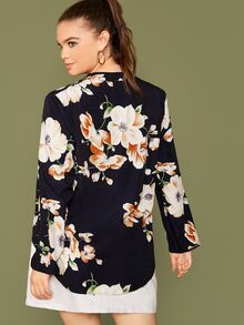 SHEIN Plus Notch Collar Floral Top - Navy Blue - View 3