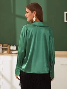 SHEIN 雙紐扣落肩緞面襯衫 - 綠色 - 查看 2