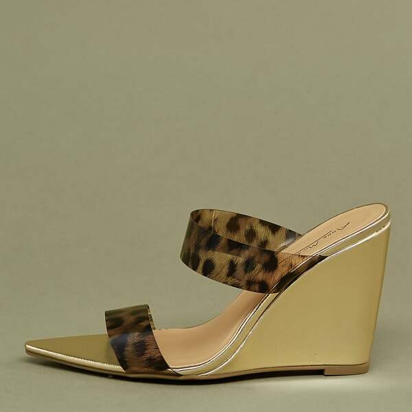 

Pointed Sole Twin Leopard PVC Band Wedges, Multicolor