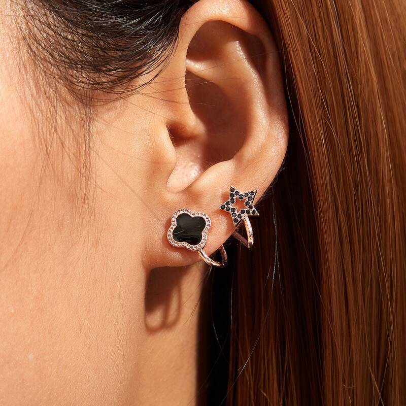 

Clover & Star Decor Ear Cuff 1pair, Black