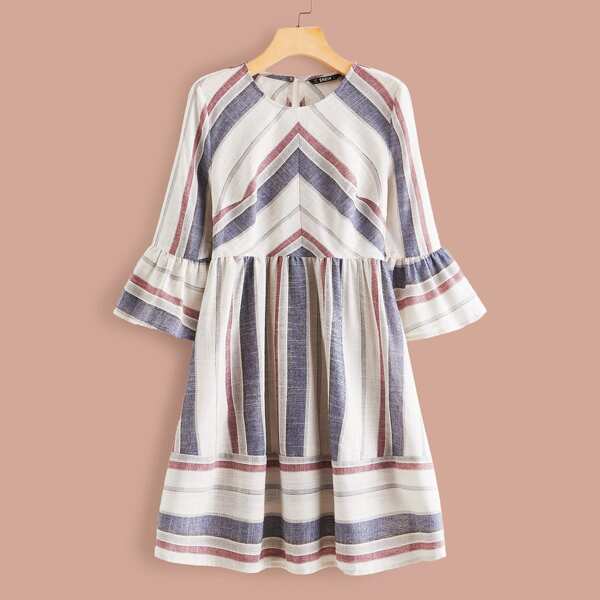 

Keyhole Back Flounce Sleeve Striped Flare Dress, Multicolor