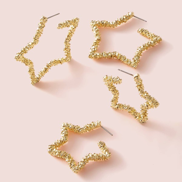 

2pair Textured Cuff Star Hoop Earrings, Gold