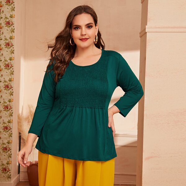 

Plus Shirred Front Solid Top, Green