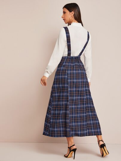 Robe à bretelles à carreaux avec boutons