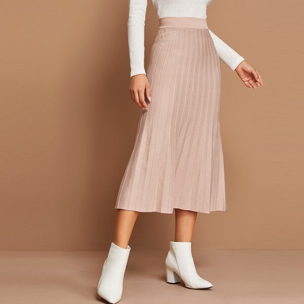 

Ribbed Knit Pleated Skirt, Apricot
