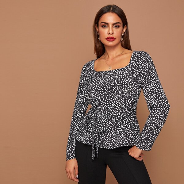 

All Over Print Belted Top, Black and white