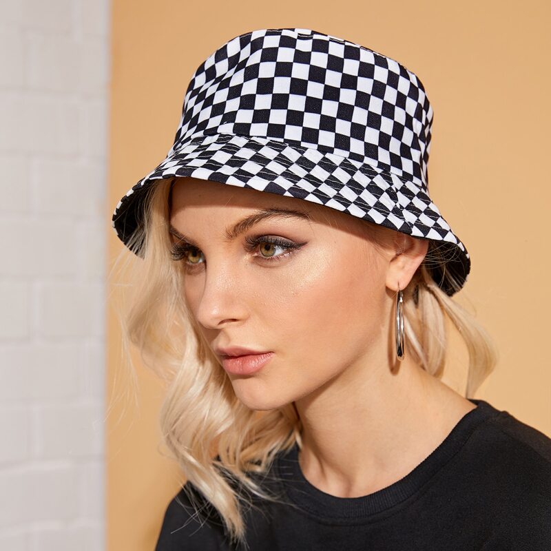

Checkered Pattern Bucket Hat, Black and white