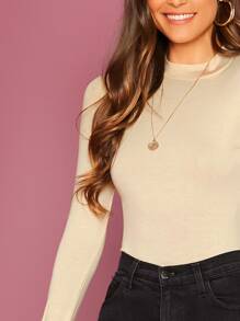 SHEIN Privé Camiseta unicolor de cuello alto - Beis - Ver 4