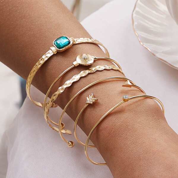 

6pcs Rhinestone Decor Cuff Bracelet, Gold