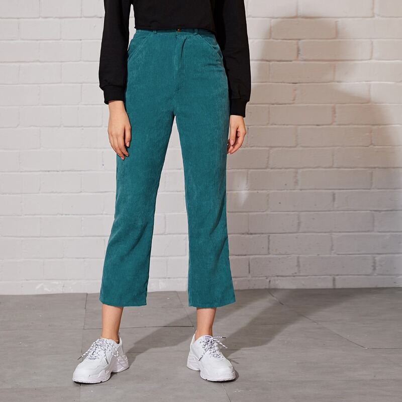 

Solid Corduroy Flare Leg Cropped Pants, Green