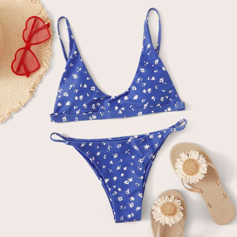 

Spaghetti Strap Top With Thong Bikini Set, Blue