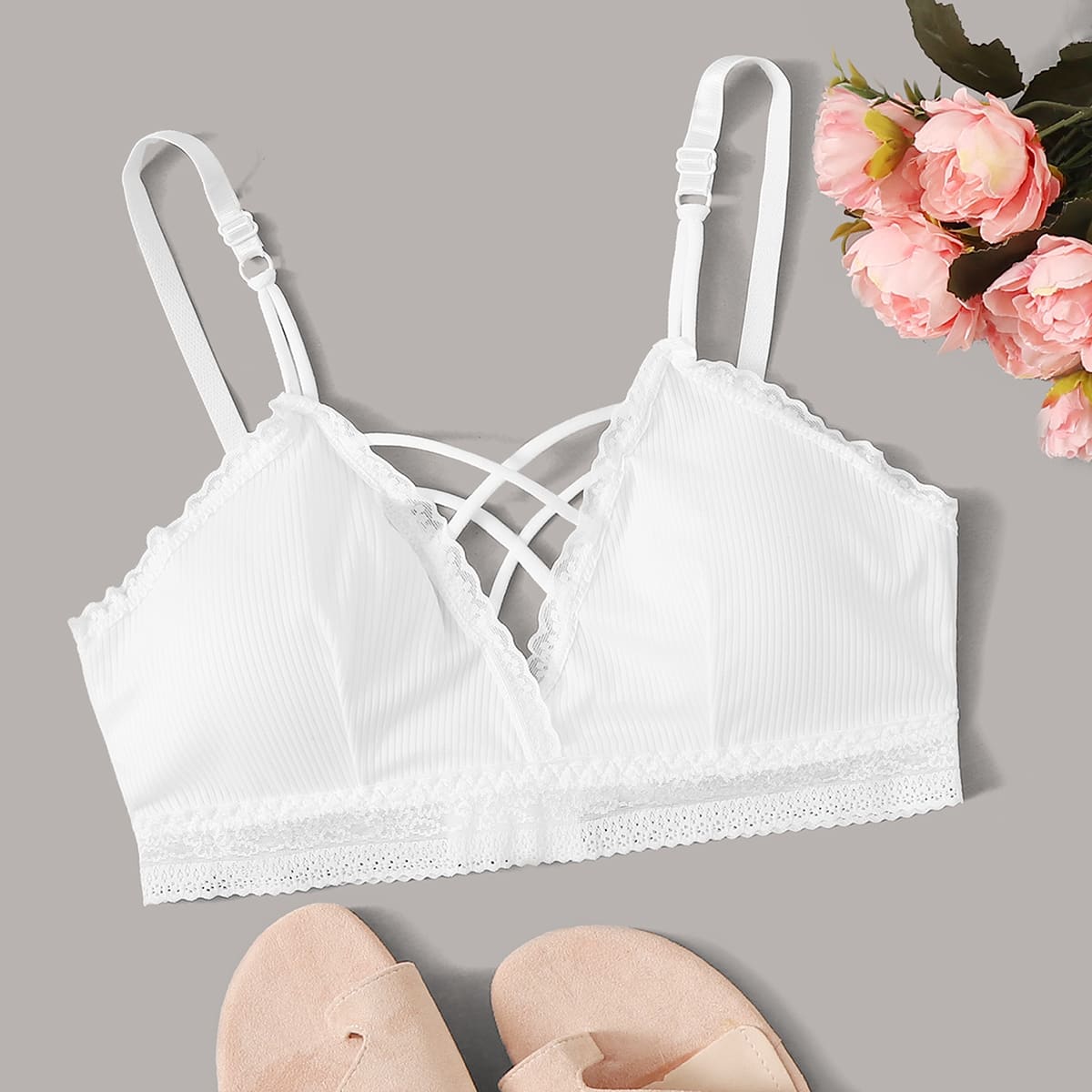 

Rib Contrast Lace Lattice Bralette, White