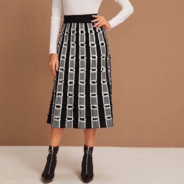 

Color-block Ripped Sweater Skirt, Black and white