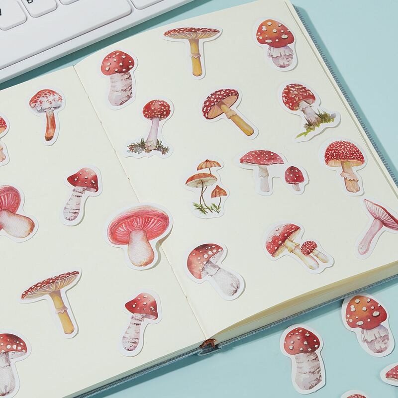 

45pcs Cute Mushroom Print Sticker