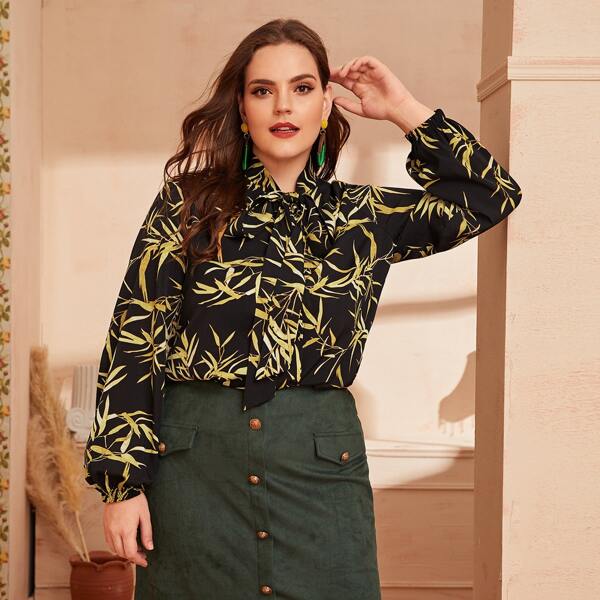 

Plus Leaf Print Tie Neck Blouse, Multicolor