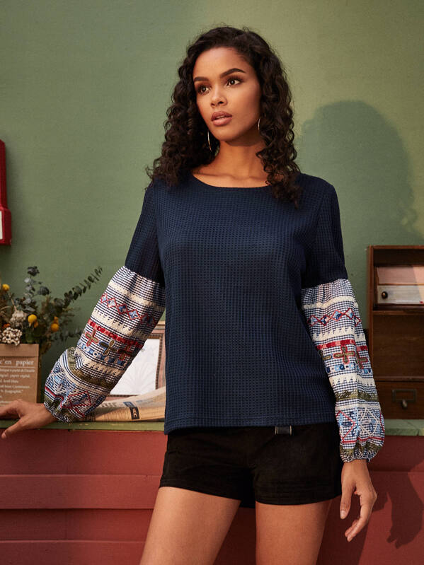Contrast Tribal Sleeve Round Neck Tee, Navy, Isabela B