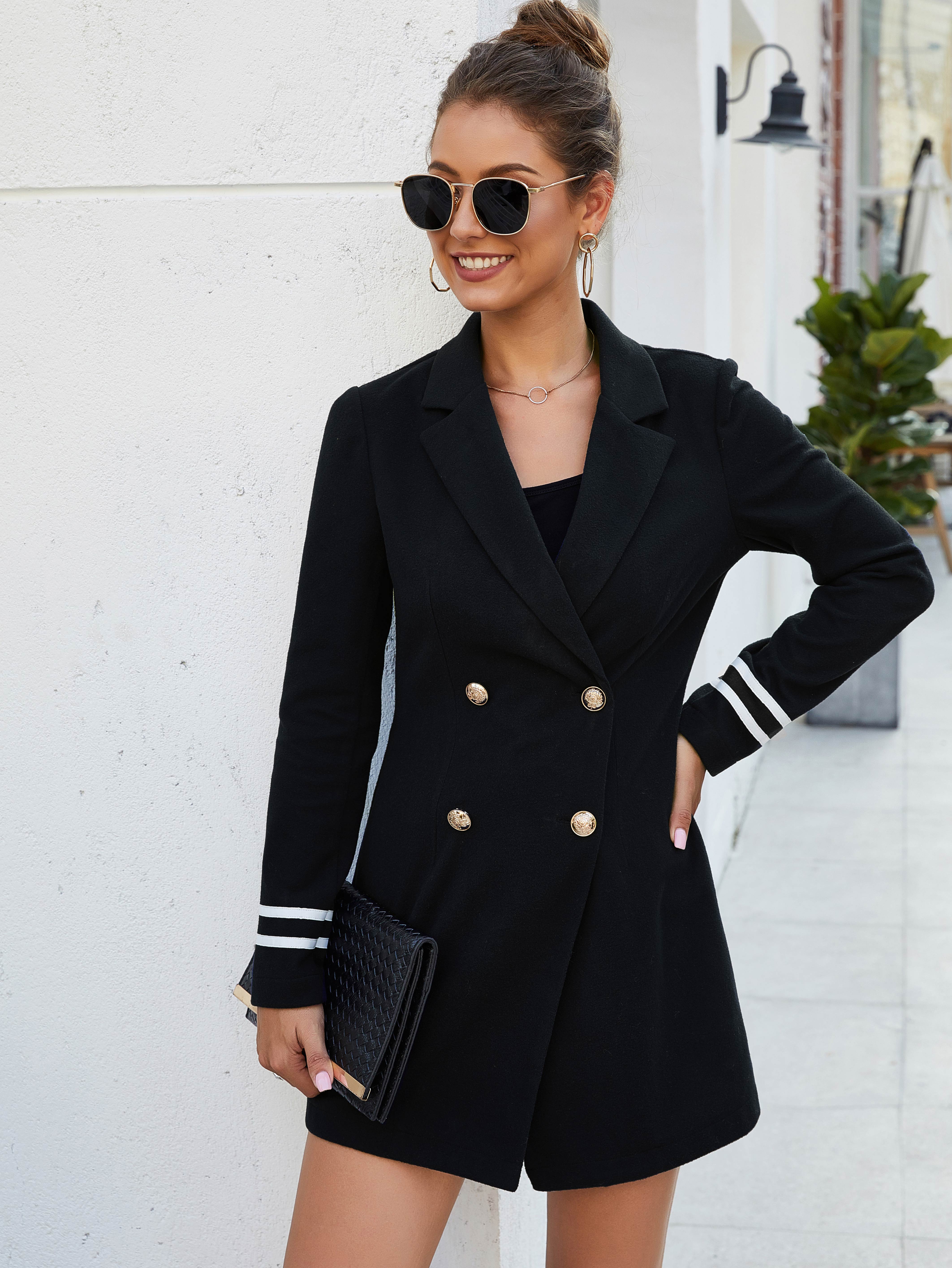 Blazer unicolore avec boutons | ROMWE Blazer unicolore avec rangée de boutons | Mode en ligne