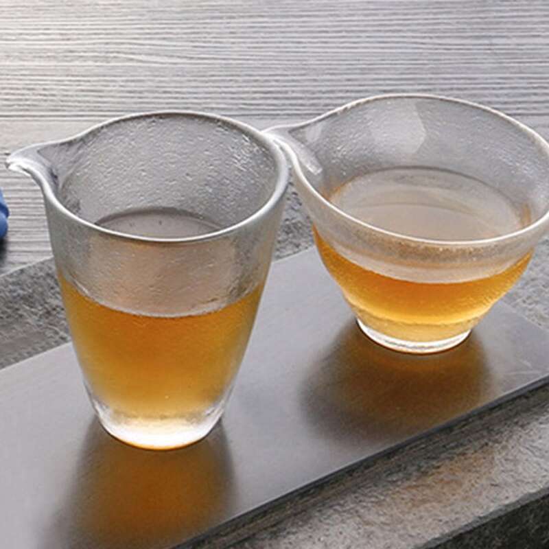 

1pc Textured Clear Glass Cup, Multicolor