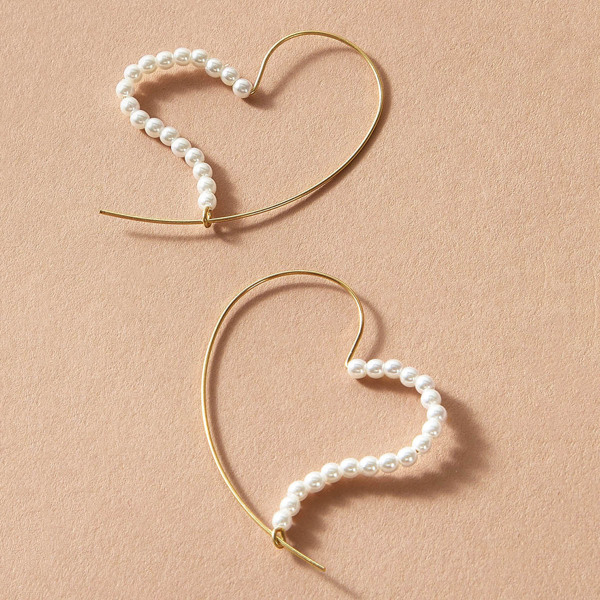

1pair Faux Pearl Beaded Heart Earrings, Multicolor