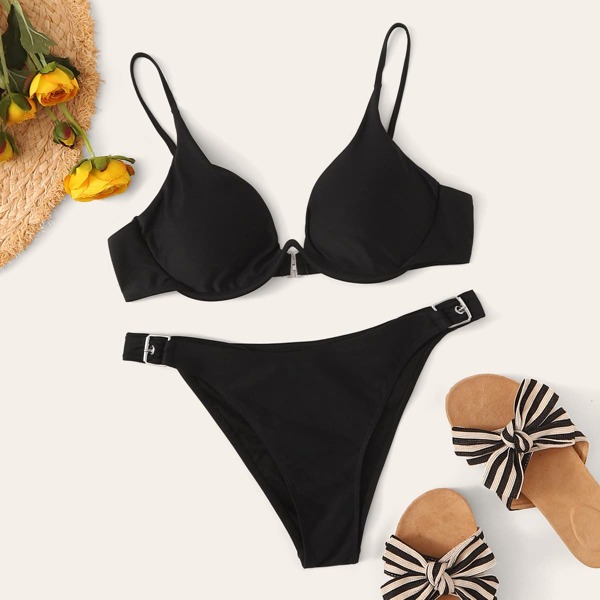 

Solid Underwire Top With Eyelet Buckle Bikini Set, Black