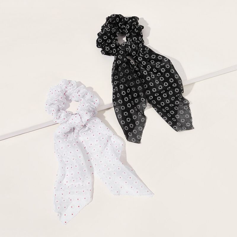 

2pcs Daisy Pattern Scrunchie Scarf, Multicolor