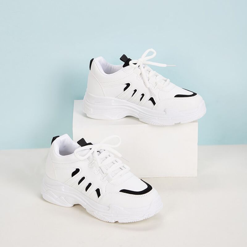 

Lace-up Front Chunky Trainers, Black and white