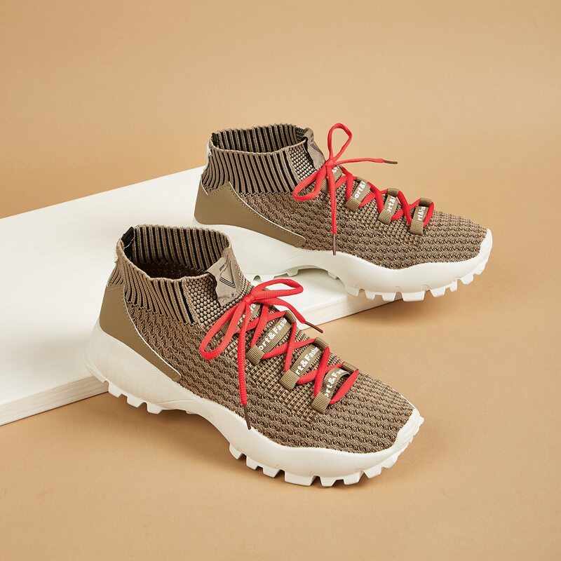 

Guys Lace-up Front Lug Sole Chunky Sneakers, Brown