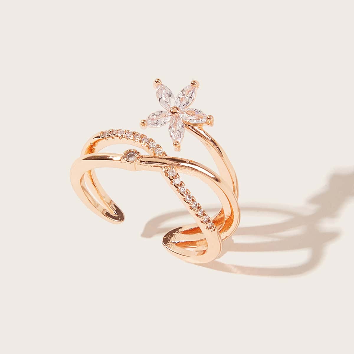 

1pc Rhinestone Engraved Flower Decor Ring, Gold