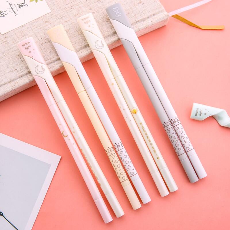 

2pcs Random Cartoon Graphic Gel Pen