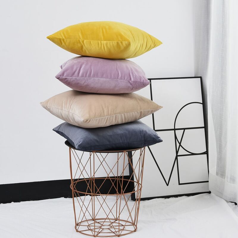 

1pc Solid Suede Cushion Cover, Multicolor