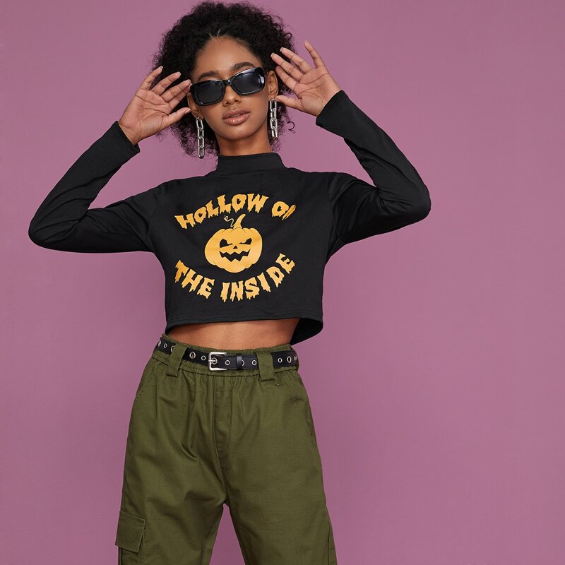 

Halloween & Letter Graphic Mock Neck Crop Tee, Black