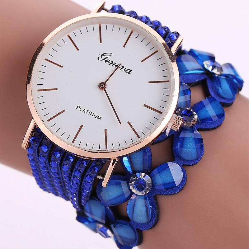

Rhinestone Flower Design Wrap Bracelet Watch