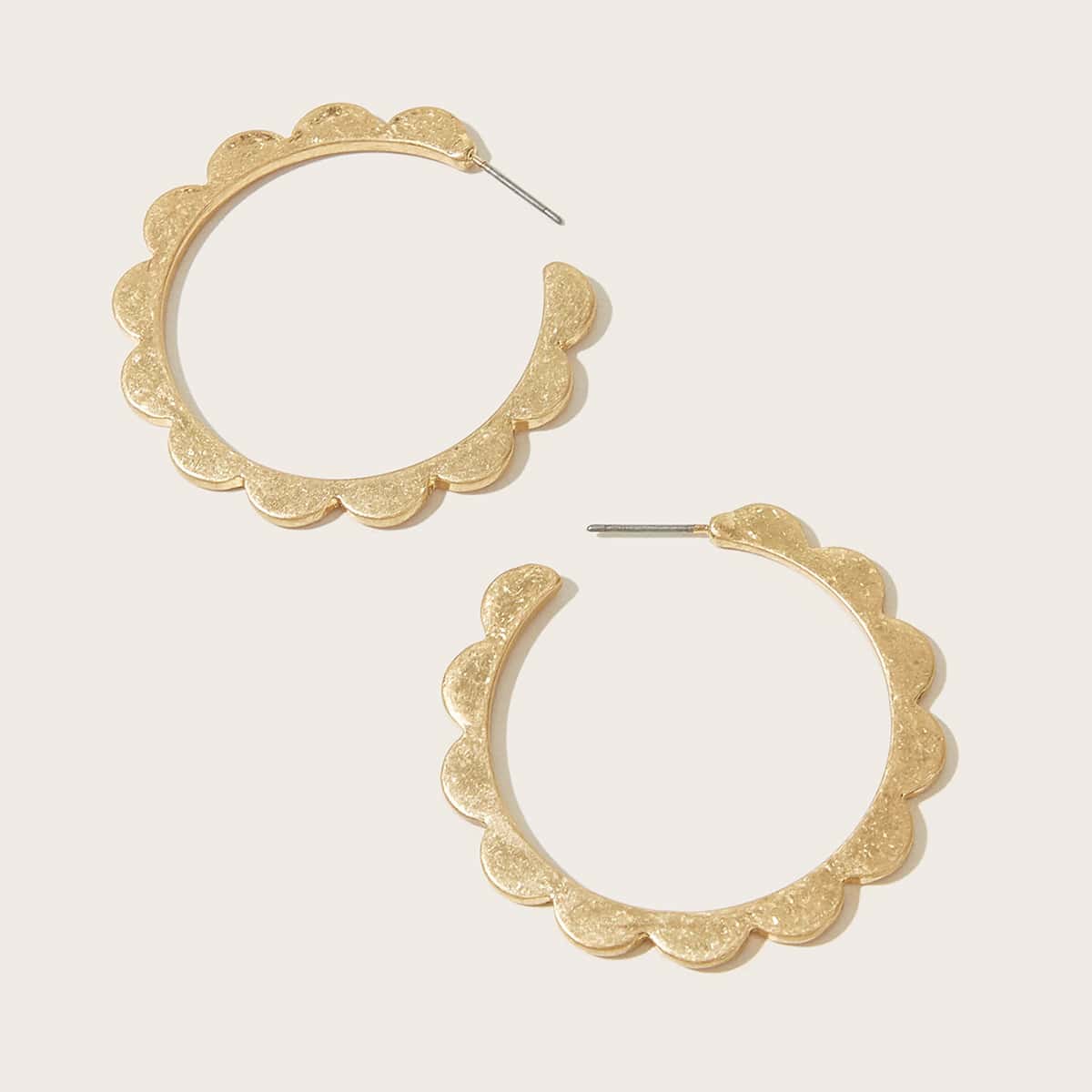

1pair Flower Design Cuff Hoop Earrings, Gold