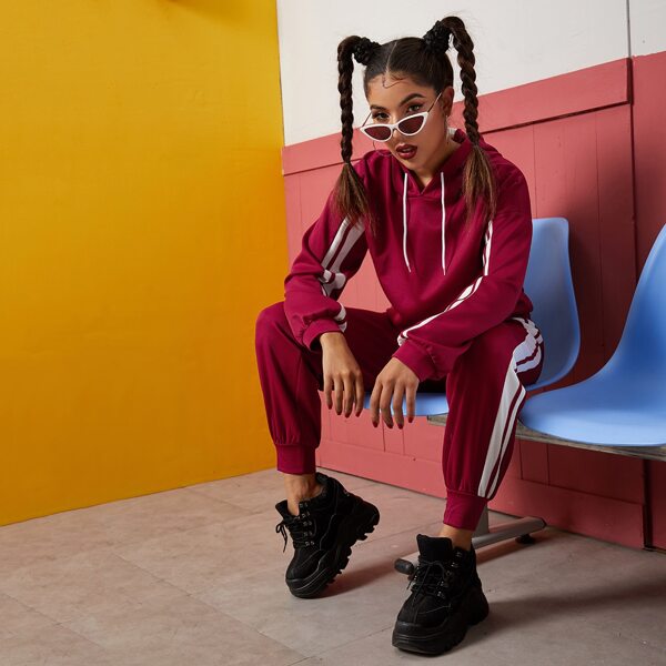 

Contrast Panel Drawstring Hoodie & Sweatpants, Burgundy