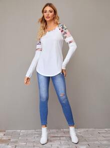 SHEIN LUNE Botanical Print Raglan Sleeve Curved Hem Tee - White - View 3