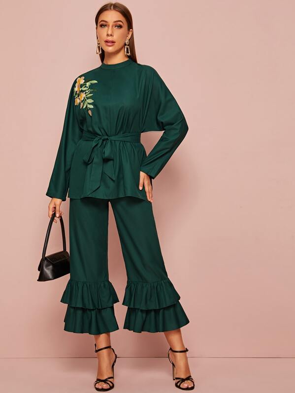 

Floral Embroidery Self Belted Top & Layered Pants Set, Green, Hanna