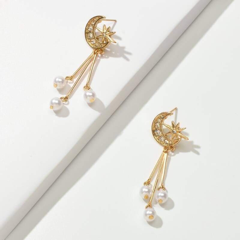 

Rhinestone Engraved Star Decor Faux Pearl Drop Earrings 1pair, Gold