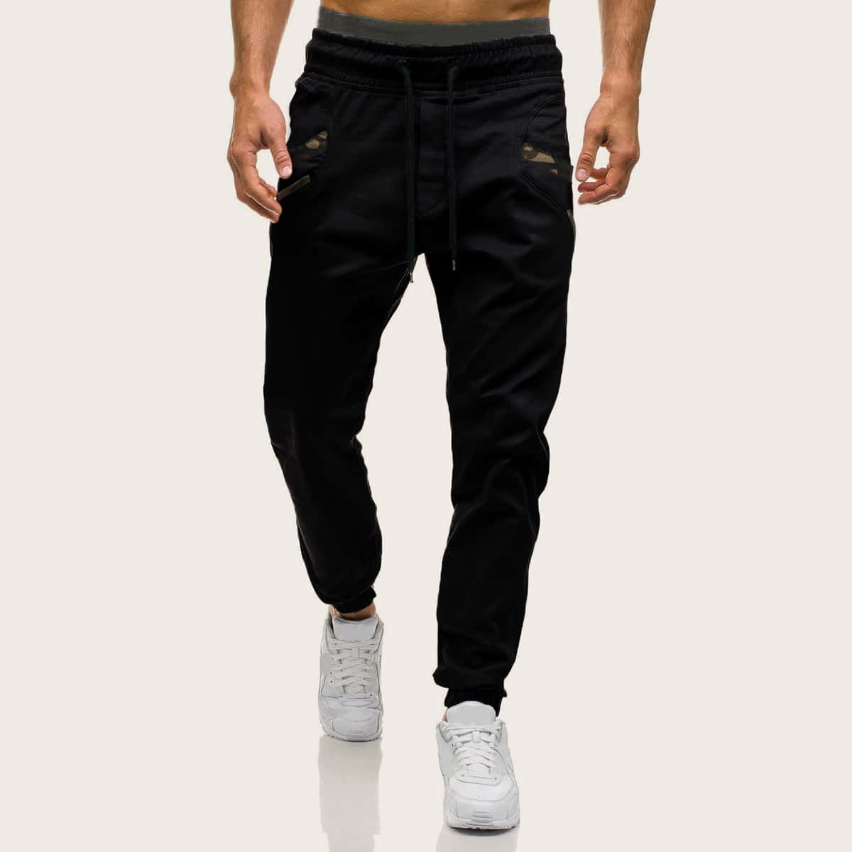 

Guys Contrast Camo Drawstring Waist Sweatpants, Black