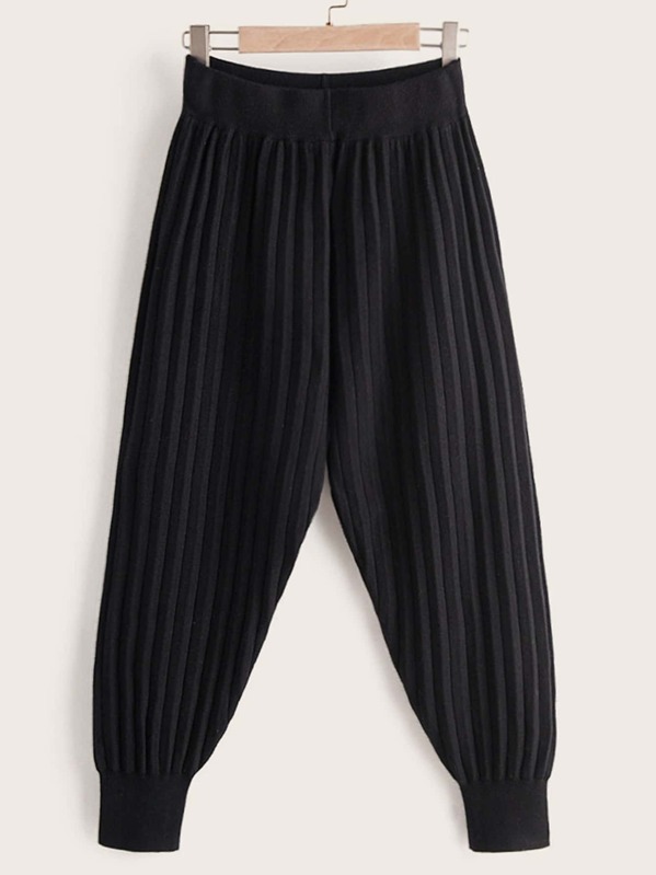

Elastic Waist Pleated Carrot Sweater Pants, Black
