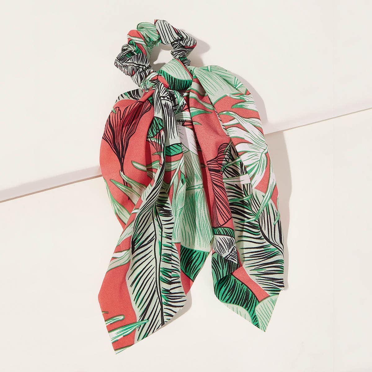 

Tropical Pattern Scrunchie Scarf, Multicolor