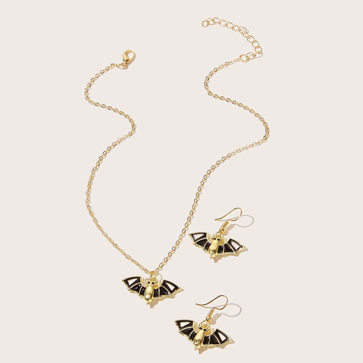 

3pcs Bat Pendant Necklace & Earrings Set