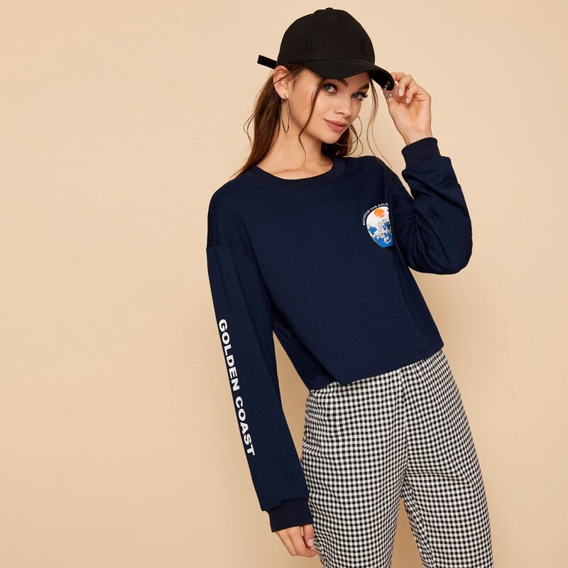 

Letter Graphic Crop Sweatshirt, Navy