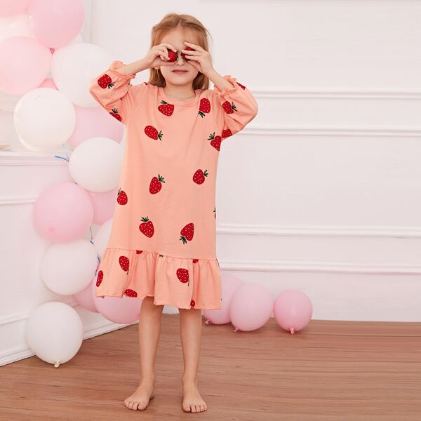 

Toddler Girls Strawberry Print Ruffle Hem Night Dress, Pink