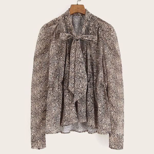 

Leopard Graphic Tie Neck Blouse, Multicolor