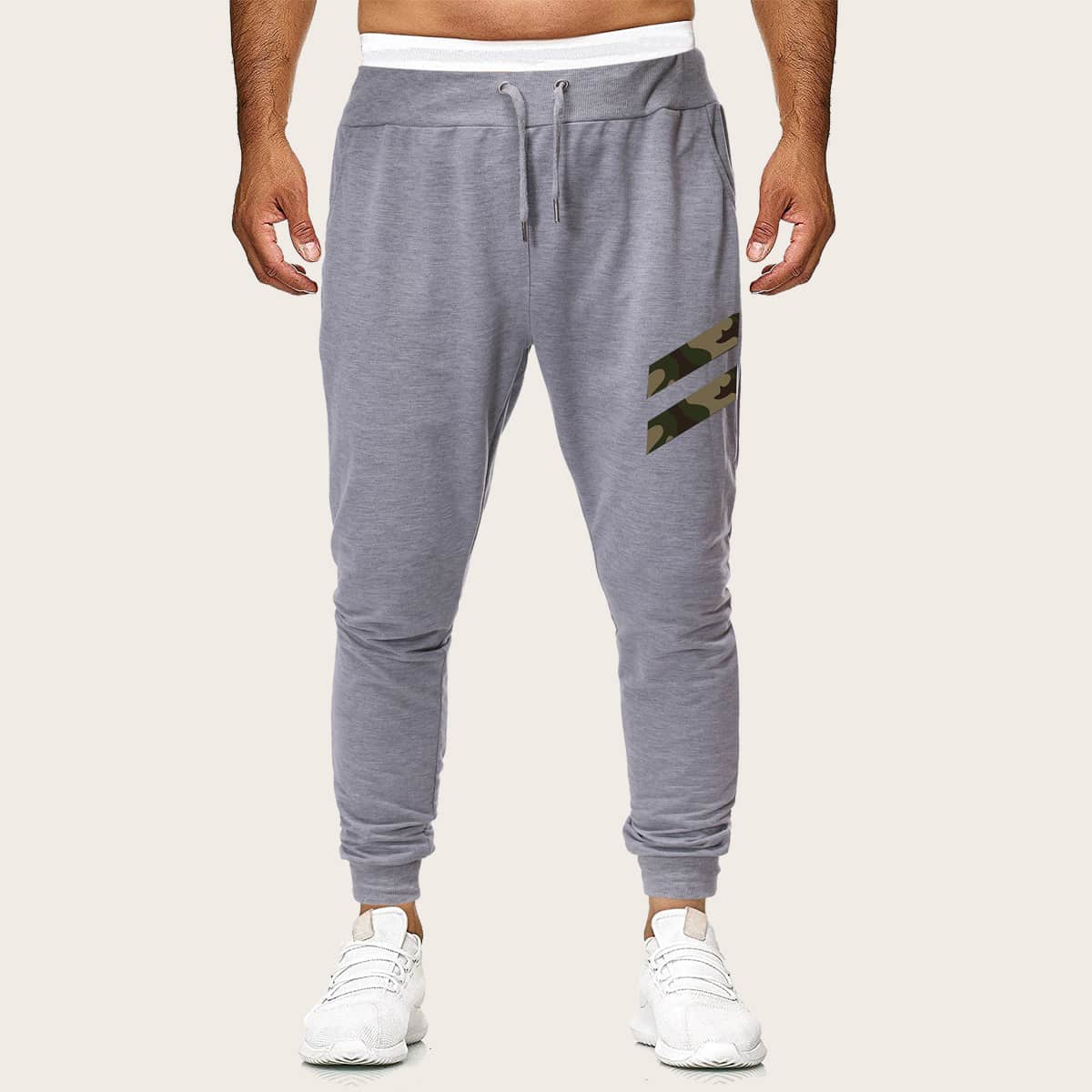 

Guys Contrast Camo Drawstring Sweatpants, Grey